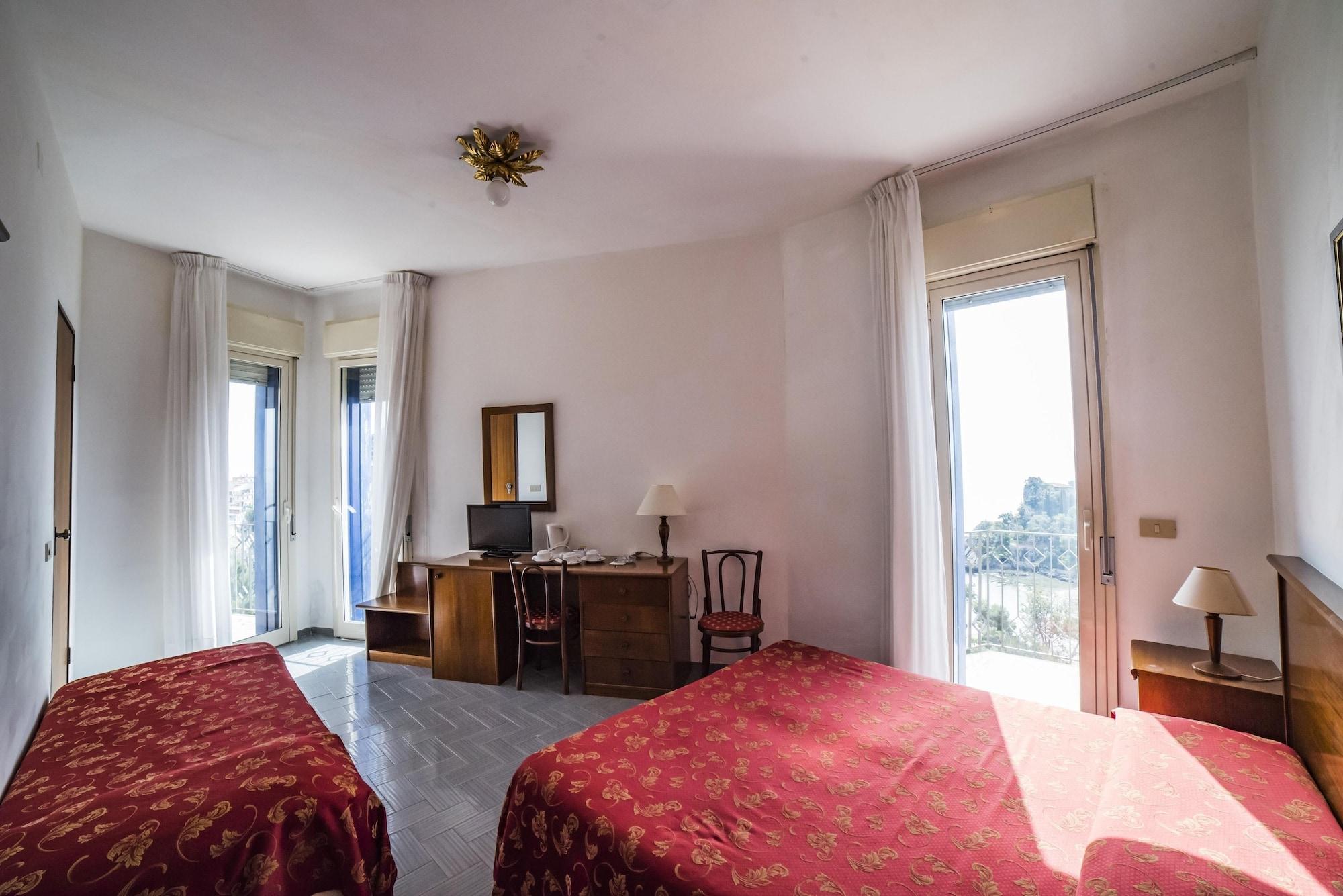 Hotel Isola Bella Taormina Esterno foto