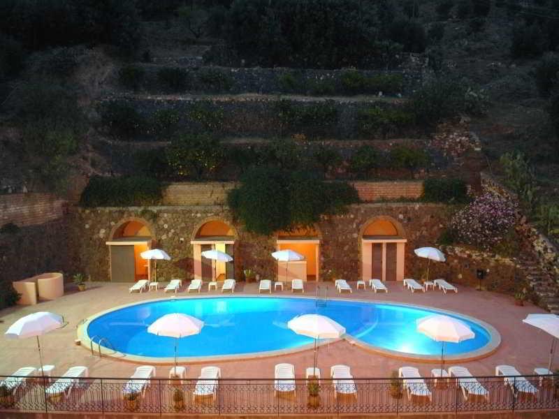 Hotel Isola Bella Taormina Esterno foto